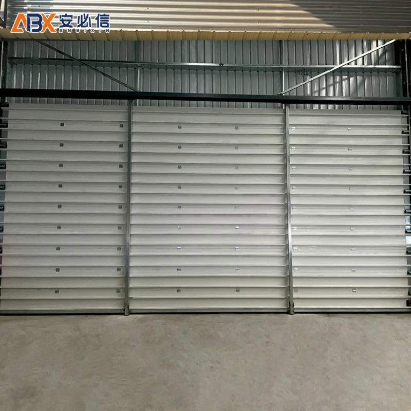 山南市垂直提升门
